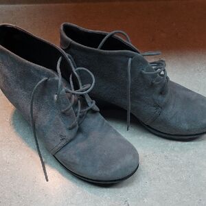 Dansko Gray Suede Tie Wedge Boot